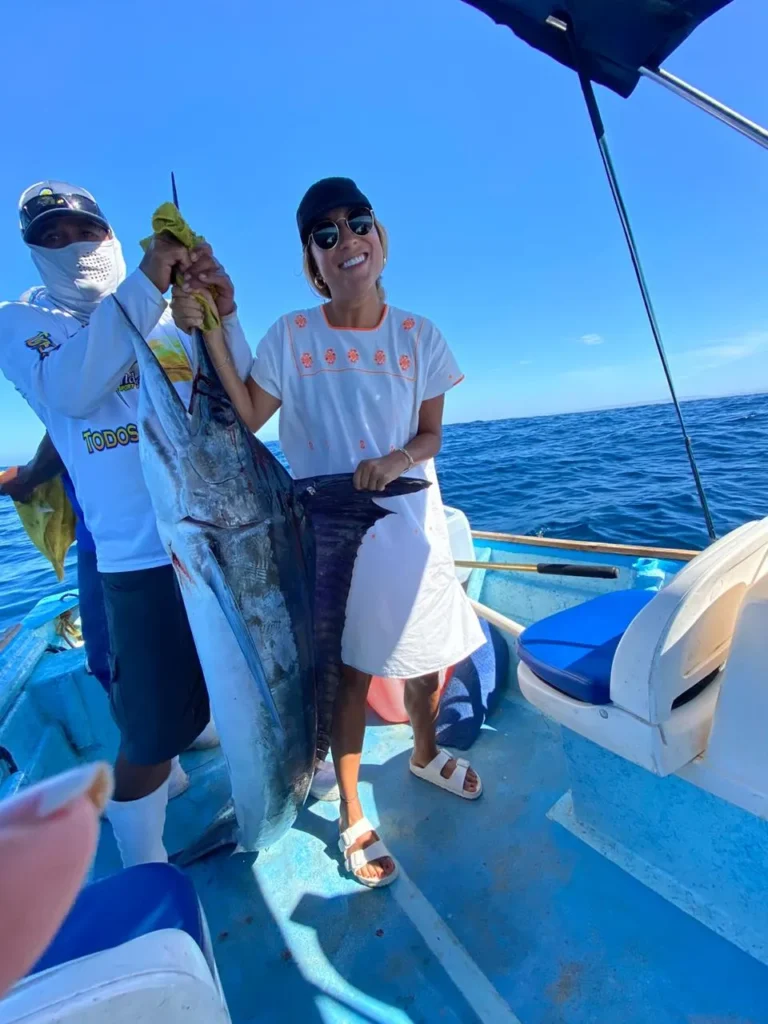 Sport fishing in Todos Santos with Omega Tours