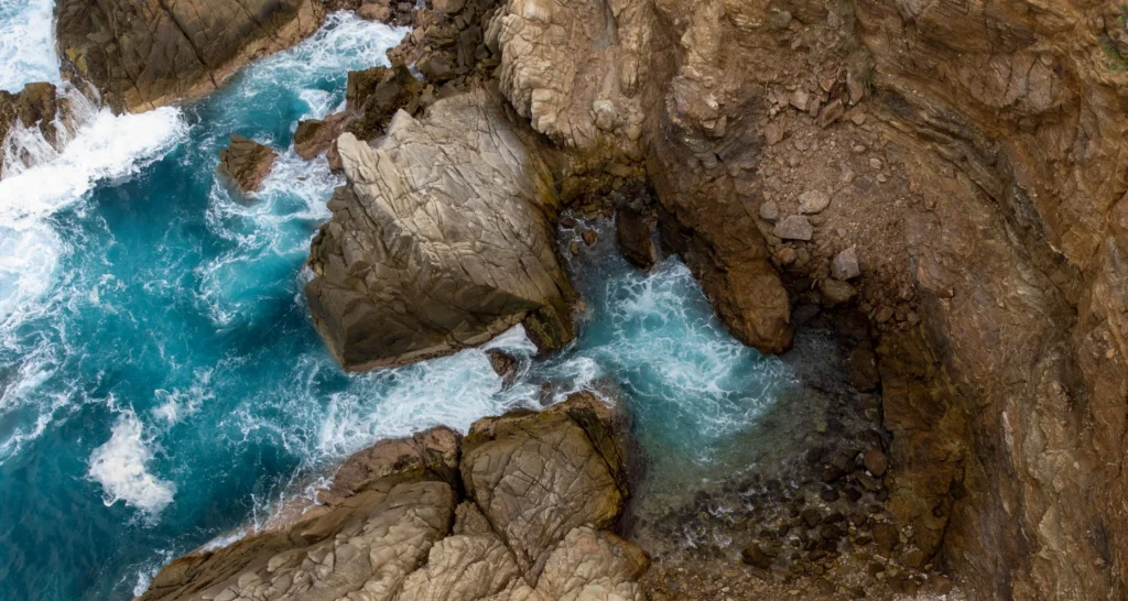 cliffhike 5